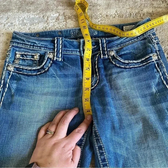 Miss Me Easy Capri Rhinestone Embellished Rear Pockets Western Straight Leg Jean - Picture 4 of 14